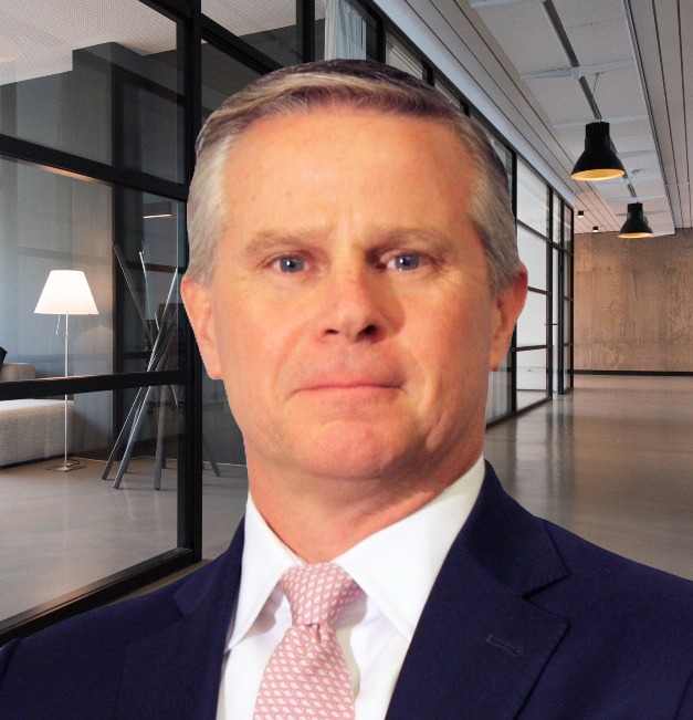 A photo of Steven Latimer.