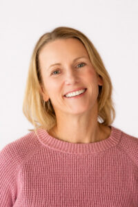 A photo of Donna Slater.
